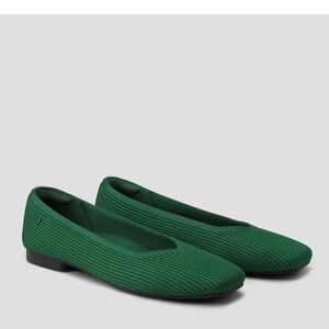 Elegant Green Women's Flats